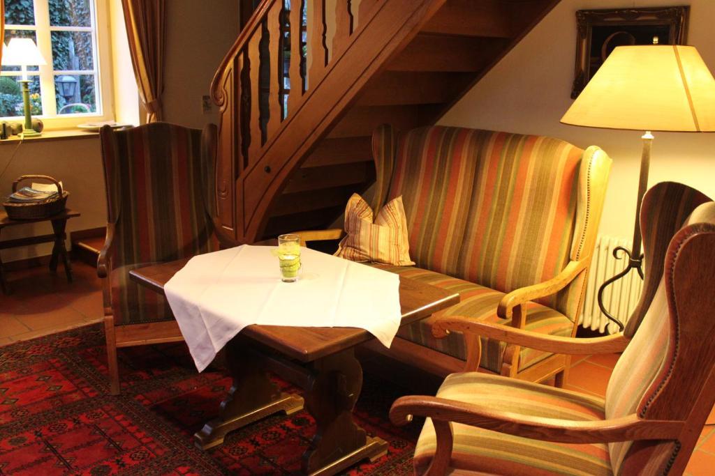 Hotel Zur Krone Аугген Экстерьер фото